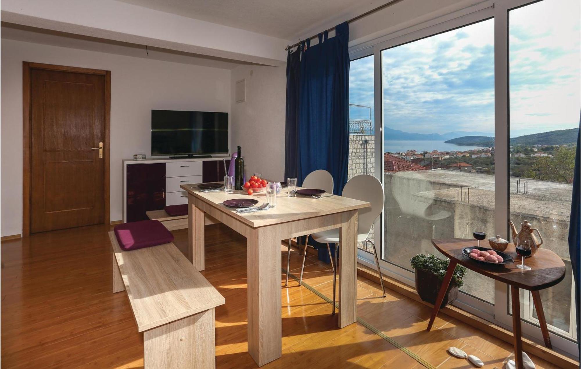 1 Bedroom Cozy Apartment In Slatine Εξωτερικό φωτογραφία